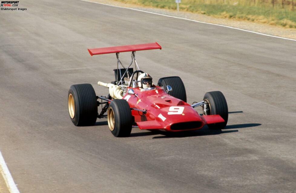 Viele sagen, der talentierte Rennfahrer hatte alle Qualitäten, um Weltmeister zu werden, wenn da nicht sein Pech gewesen wäre. 96 Mal startet Amon in der Formel 1 - unter anderem für Ferrari, Matra und March -, doch trotz fünf Pole-Positions sollte es nie für einen Sieg reichen. Seine beste WM-Platzierung: Rang fünf 1967.