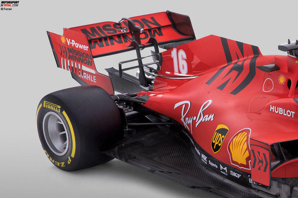 Die Motorhaube: Ferrari ist es gelungen, die Motorhaube des SF1000 noch schmaler zu gestalten. Dank einer leicht veränderten Installation des Antriebsstrangs und der Zusatzkomponenten liegt die Motorhaube in diesem Jahr nochmals etwas tiefer.