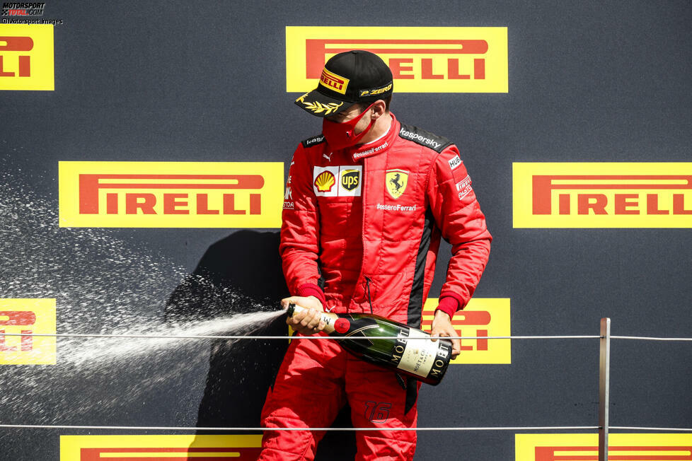 Charles Leclerc (1): Während Teamkollege Vettel sich gerade einmal zu einem Punkt rettet, steht der Monegasse bereits zum zweiten Mal unerwartet auf dem Podest. Leclerc lässt Ferrari in der Krise besser aussehen, als sie sind. Kein Wunder, dass sich die Scuderia seine Dienste langfristig gesichert hat.