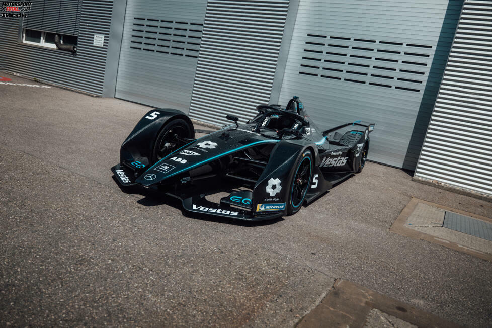 Das schwarze Design des Formel-E-Autos von Mercedes.
