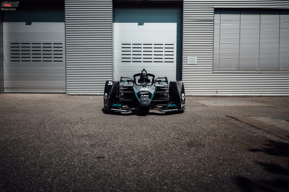 Das schwarze Design des Formel-E-Autos von Mercedes.