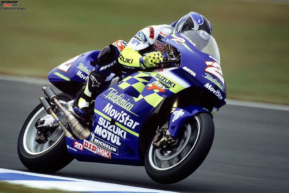 Kenny Roberts jr. tritt 1993 in die Fußstapfen seines Vaters und beerbt ihn 2000 als Weltmeister in der 500er-Klasse. Bis 2007 bleibt der Amerikaner der MotoGP treu.