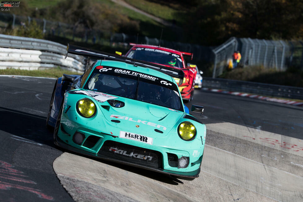 Falken-Porsche #44 (Bachler/S. Müller/Dumbreck/Ragginger): Die Situation ist dieselbe wie bei der #33. 3 Sterne für die fliegenden Falken.