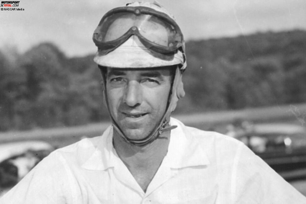 17. Herb Thomas: 48 Siege (erster Sieg: Martinsville 1950 - letzter Sieg: Merced 1956)