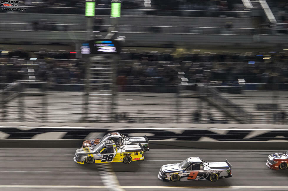 #2: 0,010 Sekunden zwischen Grant Enfinger und Jordan Anderson - NextEra Energy Resources 250 der NASCAR Gander RV & Outdoors Truck Series am 14. Februar in Daytona