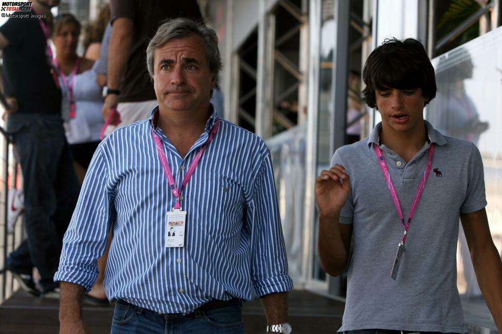 Doch schon vor seinem Formelsport-Debüt ist Sainz Gast im Formel-1-Fahrerlager. Durch seinen berühmten Vater erhält er schnell Zugang zur Motorsport-Weltelite. Auf dem Bild sind Vater und Sohn am Rande des Grand Prix von Europa 2009 in Valencia zu sehen.