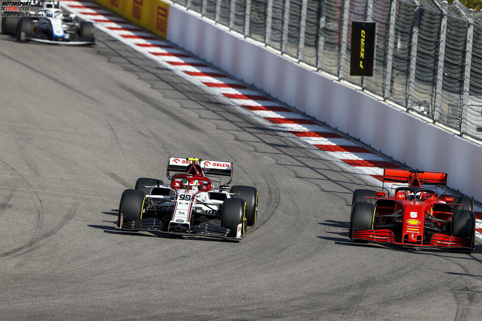 Antonio Giovinazzi (3): P11 im Alfa Romeo ist durchaus eine ordentliche Leistung, viel mehr kann man in dem Auto nicht erwarten. Für eine 2 hätte es dann aber doch noch ein kleines Bisschen mehr sein müssen. Entweder eine Top-10-Platzierung oder zumindest im Qualifying der Einzug in Q2, wo er nur 17. wurde.