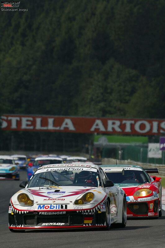 18 - Vor 18 Jahren debütierte Romain Dumas bei den 24 Stunden von Spa. Damals brachte er den Porsche 911 GT3 RS auf Gesamtrang drei ins Ziel samt Klassensieg in der N-GT. Und das gegen die deutlich schnelleren Fahrzeuge der späteren GT1-Kategorie (damals schlicht 