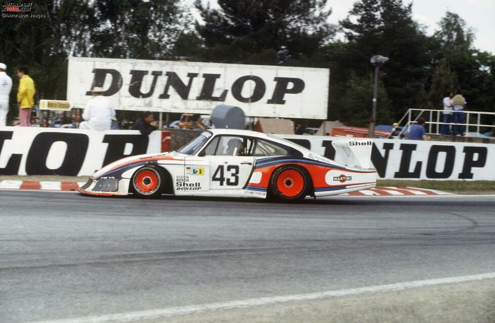 Der 3,2-Liter-Turbomotor leistete 750 PS. Vom Tempo konnte der 1978 in Le Mans eingesetzte 935/78 von Rolf Stommelen und Manfred Schurti mit den Gruppe-6-Prototypen mithalten. In Sachen Zuverlässigkeit und Benzinverbrauch aber nicht, sodass am Ende nur Platz acht heraus sprang.