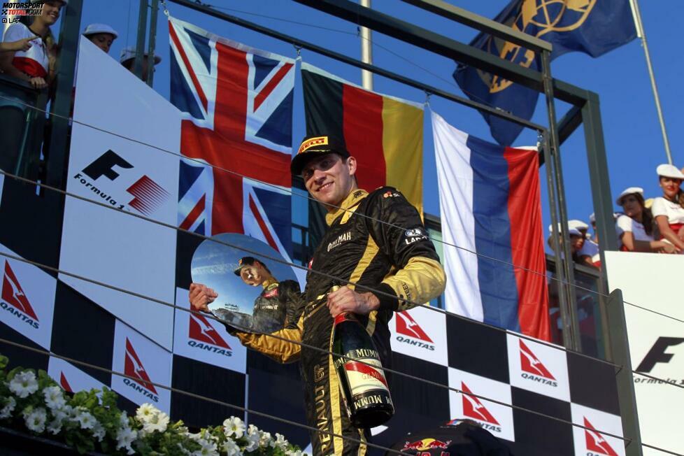 #6 Witali Petrow auf dem Podium: Ja, das ist tatsächlich passiert. Als Renault nach dem Rallyecrash von Robert Kubica unter Schock stand, fuhr der Russe beim Saisonauftakt 2011 in Australien auf Rang drei und sorgte so für eine der größten Überraschungen bei der Champagnerzeremonie in diesem Jahrzehnt.