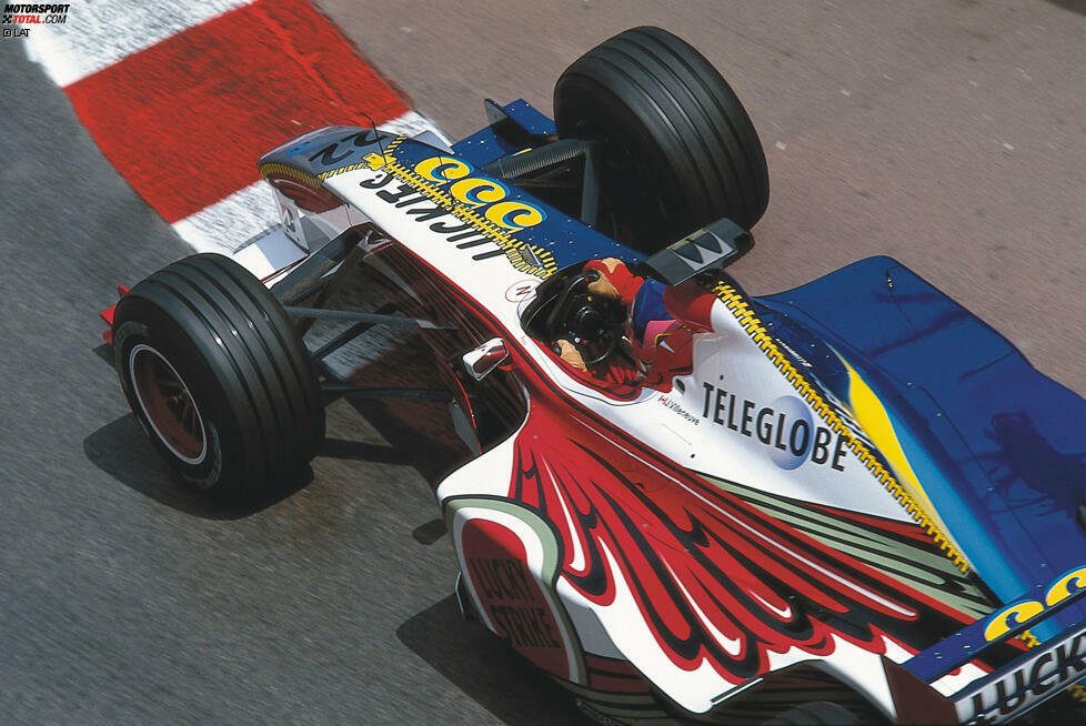 Jacques Villeneuve zu BAR (1999): Nachdem der Kanadier mit Williams 1997 noch Weltmeister wird, befindet sich das Team 1998 bereits auf dem absteigenden Ast. Sein Abschied ist daher zumindest nachvollziehbar. Beim neuen BAR-Team kommt er allerdings vom Regen in die Traufe.