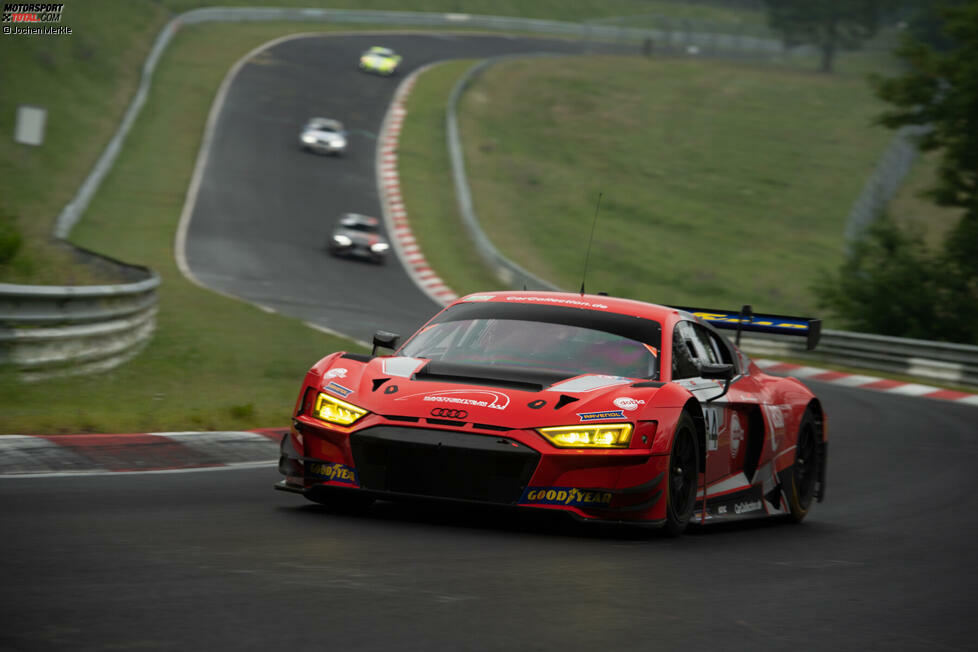 Car Collection Motorsport: Bringt gleich drei Audis in der SP9 Pro an den Start, ein Fahrzeug mit der Partnerschaft EFP by TECE. #11 Elia Erhart/Pierre Kaffer/Simon Reicher; #32 Robin Frijns/Christopher Haase/Nico Müller; #44 Milan Dontje/Patric Niederhauser/Mike David Ortmann