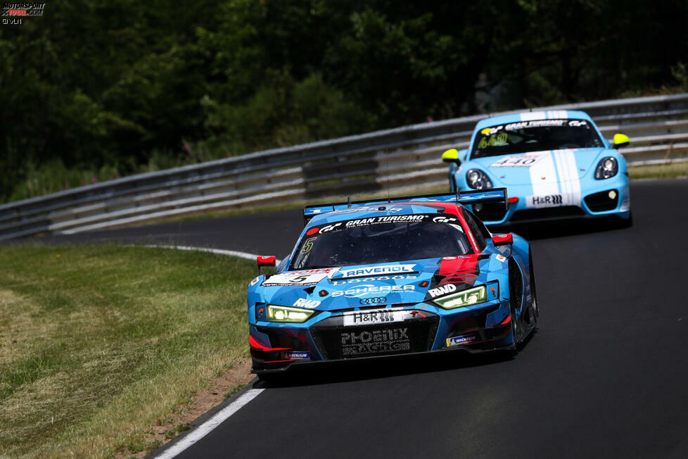 Phoenix Racing: DABEI! Eigentlich sollte Jules Gounon auch am Sonntag fahren. Geht aber wegen Permit nicht. Vielleicht übernimmt ja noch Richard Westbrook die #15, der in der #5 für Mike Rockenfeller Platz machen muss #5 Frank Stippler/Vincent Kolb/Mike Rockenfeller; #15 Michele Beretta/Kim Luis Schramm