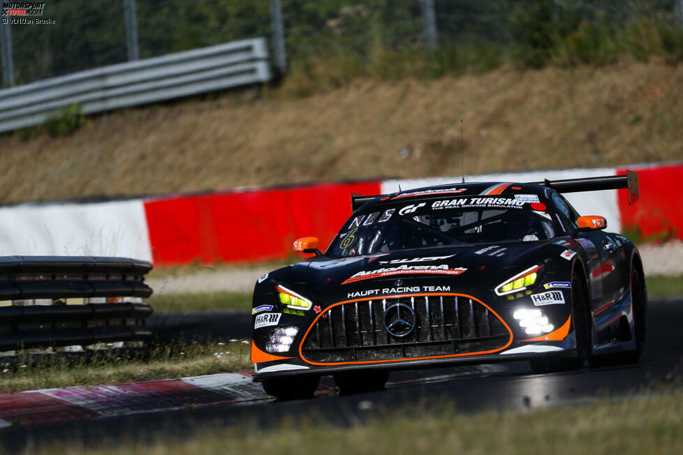 Haupt Racing Team: Mittlerweile bereits Speerspitze bei Mercedes-AMG nach zwei Siegen aus vier Rennen. Alle drei Autos mit Werksunterstützung. #6 Patrick Assenheimer/Dominik Baumann/Dirk Müller/Maro Engel; #16 Maro Engel/Manuel Metzger/Adam Christodoulou/Luca Stolz; #17 Hubert Haupt/Yelmer Buurman/Nico Bastian/Gabriele Piana