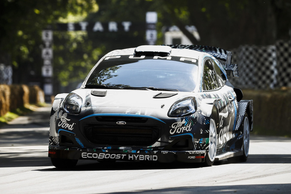 Ford setzt in der WRC-Hybridära auf den Puma - Das Rally1-Reglement debütiert in der WRC-Saison 2022 – Das Auto kam in Goodwood zum Einsatz