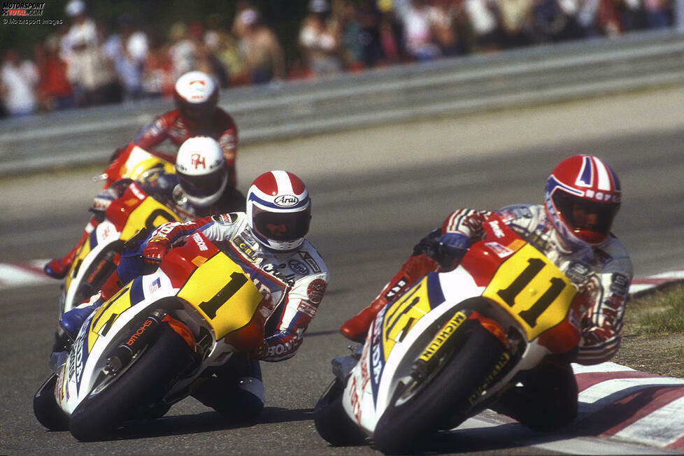 9x: Raymond Roche (vorne) kommt ebenfalls auf neun Podien ohne Sieg. Er fährt 1978 sowie 1980 bis 1989 in der Königsklasse mit verschiedenen Fabrikaten - Yamaha, Suzuki, Honda, Cagiva - und wird 1984 sogar WM-Dritter.
