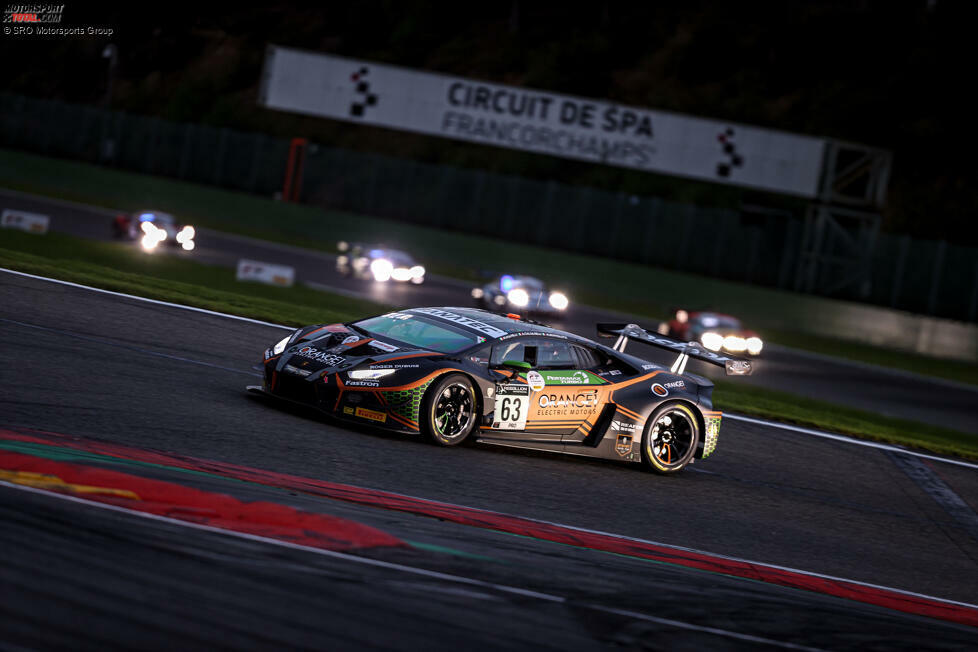 8: Das Endergebnis des bestplatzierten Lamborghini. Der Huracan GT3 Evo mit der Startnummer 63 von FFF schloss mit den Fahrern Mirko Bortolotti, Marco Mapelli und Andrea Caldarelli auf P8 ab.