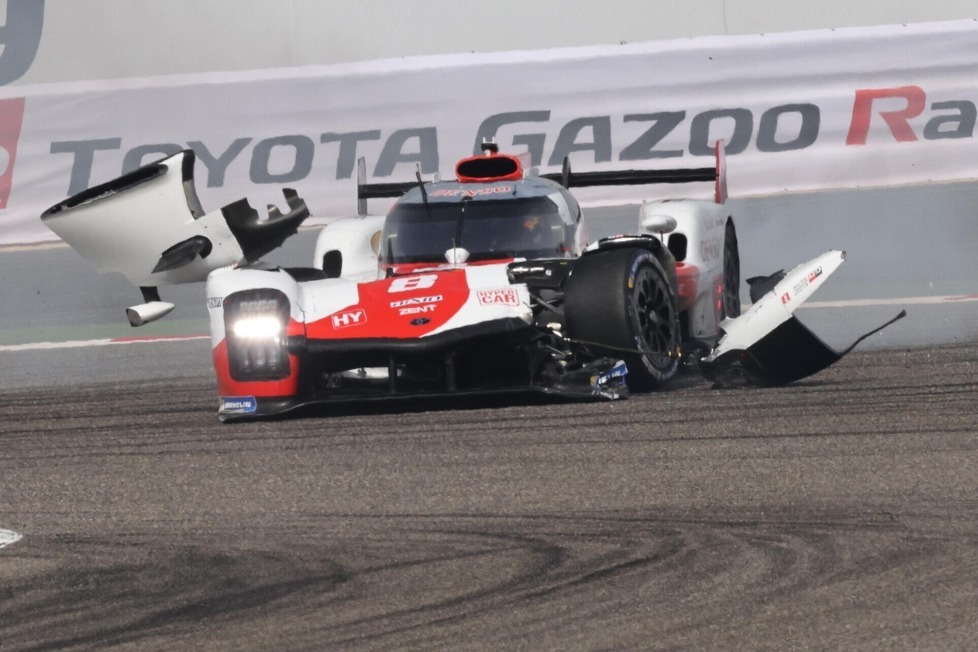 Sebastien Buemi räumt im zweiten Freien Training bei den 6h Bahrain 2021 Sarah Bovy aus dem Weg - Kalte Reifen und Bremsen unterschätzt