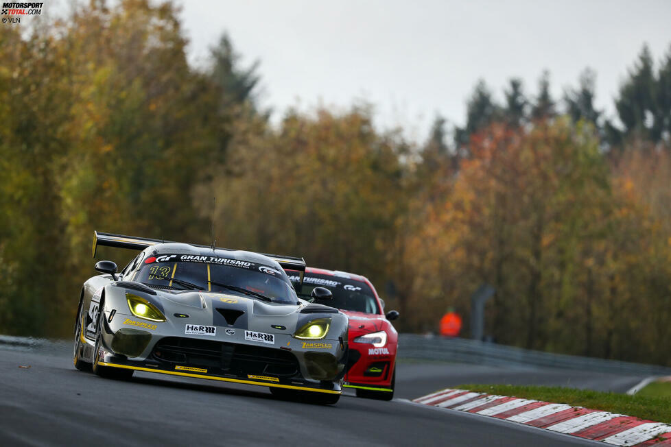 Dodge (Viper GT3-R): Der nächste GT3-Exot - und in Deutschland wegen der Nordschleifen-Einsätze untrennbar mit Peter Zakowskis Zakspeed-Team verbunden. Das Auto wurde von Riley Technologies in North Carolina entwickelt - insgesamt wurden nur sieben Stück produziert. Wie sieht es mit einem DTM-Start aus? Der ist ...