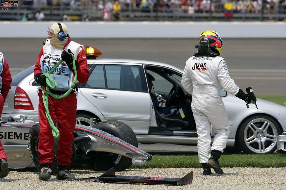 Nachdem Montoya Mitte der Saison 2006 verkündet, die Formel 1 am Ende des Jahres zu verlassen, setzt Dennis ihn umgehend auf die Ersatzbank. Pedro de la Rosa übernimmt, für 2007 stellt sich McLaren mit Fernando Alonso und Lewis Hamilton komplett neu auf. Montoya fährt nie wieder in der Formel 1, feiert aber in anderen Serien noch Erfolge.