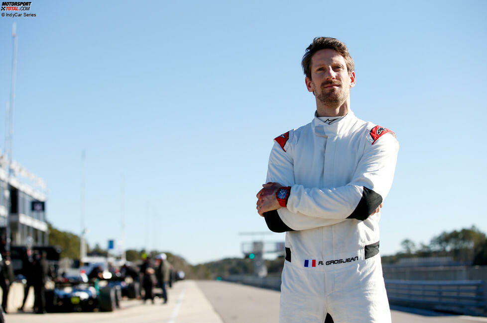 Romain Grosjean wechselt 2021 in die IndyCar-Serie. Nach 179 Grands Prix und zehn Podestplätzen ist für den Franzosen Schluss in der Formel 1 und er wagt den Sprung über den großen Teich. In unserer Fotostrecke zeigen wir dir zehn Fahrer, die mit ihrem Schritt nach Amerika erfolgreich waren.