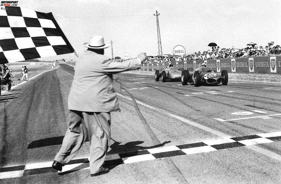 Im Rennen schlägt aber Baghettis große Stunde und er gewinnt den Grand Prix mit 0,1 Sekunden Vorsprung vor Dan Gurney und Jim Clark. Damit ist er bis heute er Einzige, dem dieses Kunststück im ersten Rennen gelingt (ausgenommen Silverstone 1950). Auf dem Podium steht der Italiener im Anschluss aber nie wieder.