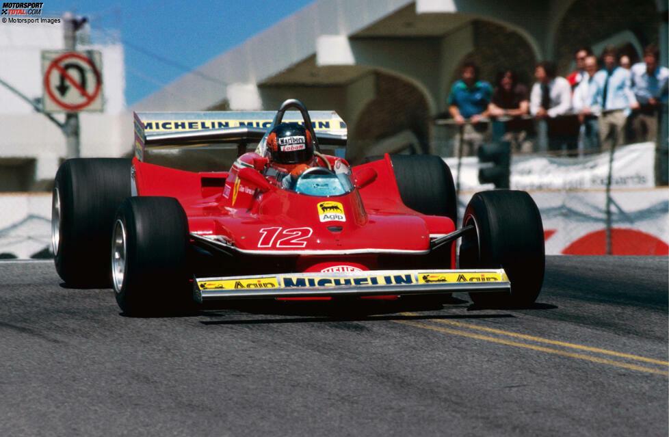 Long Beach 1979: Ferrari-Fahrer Gilles Villeneuve hat sich die Poleposition gesichert. In der Aufwärmrunde ist er aber so mit dem Aufwärmen seiner Reifen beschäftigt, dass er an seiner Startposition vorbeifährt!