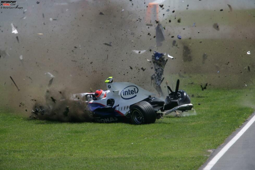 12. Robert Kubica (Kanada 2007): Der Pole hat Riesenglück, dass er leicht verletzt aus diesem Horrorcrash kommt. Nach einer Berührung mit Jarno Trulli fährt er in stumpfem Winkel in die Betonmauer. Aus dem Wrack ragen sogar seine Füße heraus. Doch Kubica fällt lediglich ein Rennen aus und gewinnt ein Jahr später hier seinen ersten GP.