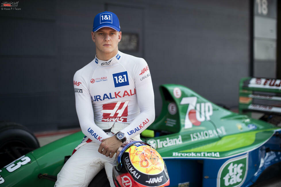 Mick Schumacher durfte am Dienstag in Silverstone im Jordan 191 Platz nehmen und einige Runden auf der britischen Strecke drehen.