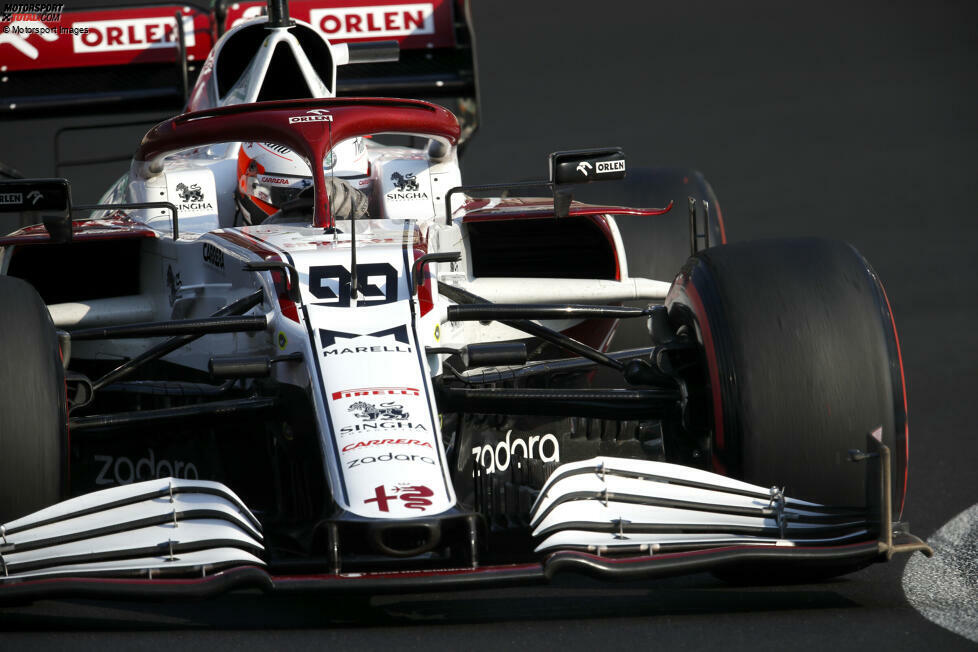 Antonio Giovinazzi (3): War auch im letzten Auftritt für Alfa Romeo der bessere Fahrer, hat Räikkönen in Qualifying und Rennen gut im Griff gehabt. Der Ausfall im Grand Prix kam unverschuldet.