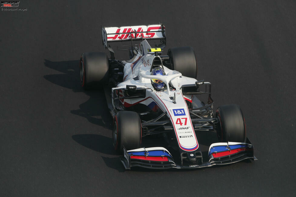 Mick Schumacher (2): Solides Abschlussrennen für Schumacher in Abu Dhabi mit immerhin einigen Duellen mit den Williams-Fahrern. Hat Masepin durch die Bank alt aussehen lassen. Er geht mit guter Leistung in die Winterpause!