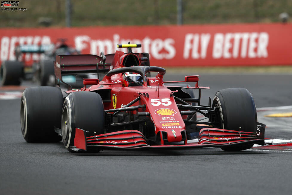 Carlos Sainz (2): Der Unfall im Qualifying gibt Abzug, auch wenn der Wind schuld war. Im Rennen erste Sahne, muckte auch auf gegen die Ferrari-Strategie auf und setzte diese perfekt um. Hatte Boxenpech zu Beginn, später alte Reifen und musste Spritsparen. Sonst wäre er ein Siegkandidat gewesen.