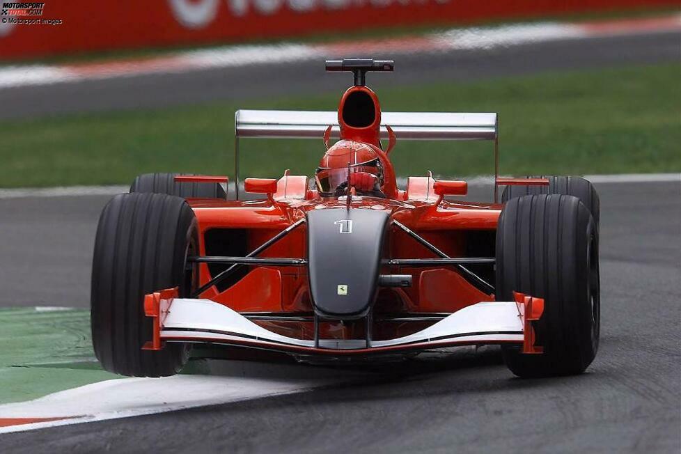 Ganz ohne Sponsoren kommt Ferrari 2001 in Monza aus. Es ist das erste Rennen nach den Terroranschlägen am 11. September. Als Zeichen der Trauer fährt die Scuderia mit einer schwarzen Nase und verzichtet komplett auf Werbeaufkleber.