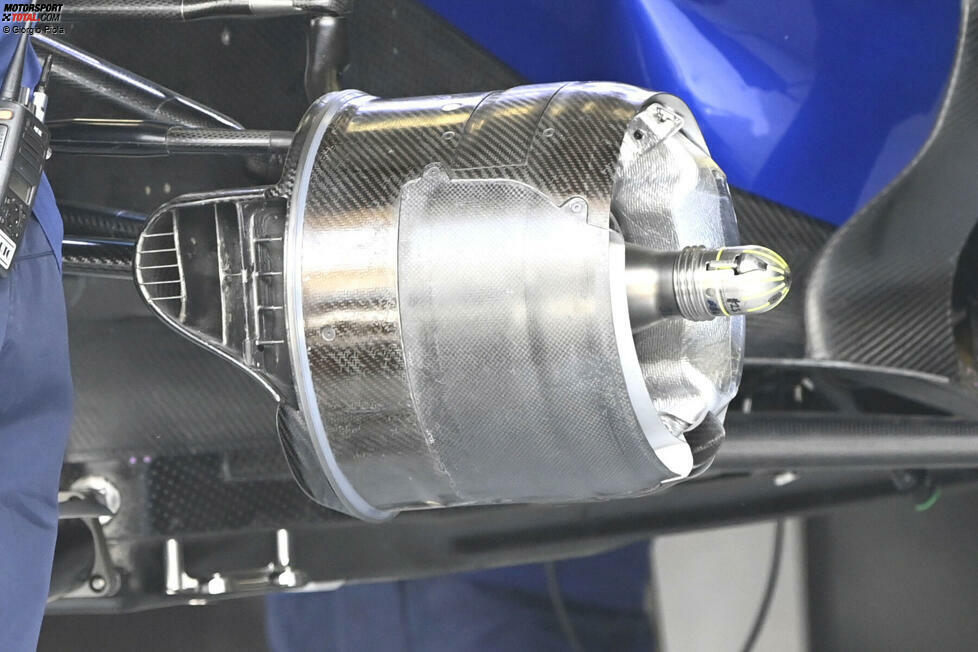 Williams FW43B: Vorderachs-Bremsschacht und Bremstrommel
