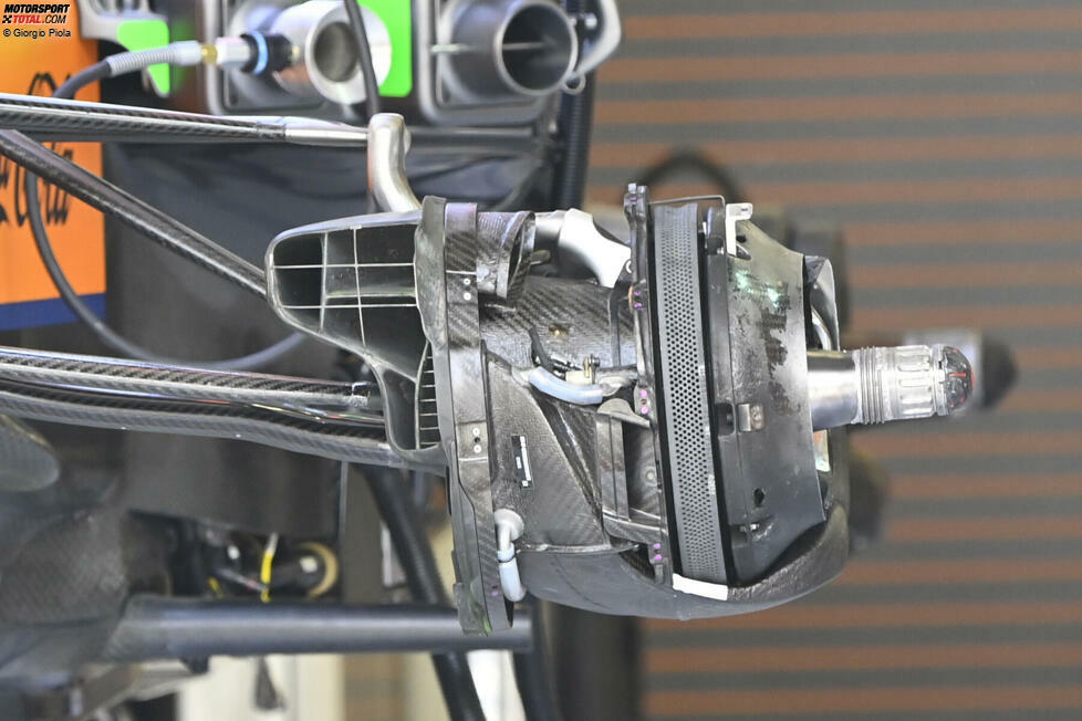 McLaren MCL35M: Vorderachs-Bremsschacht und Bremsscheibe