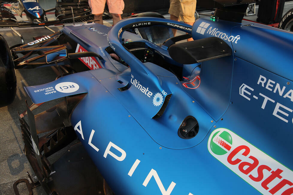 Alpine A521: Kühlöffnungen