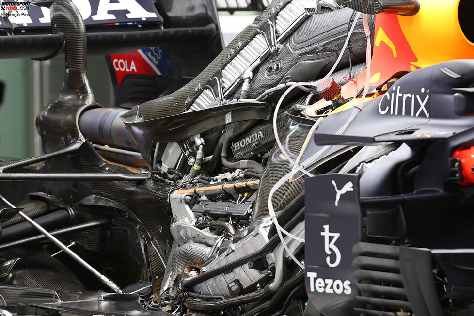 Red Bull RB16B: Antriebsinstallation