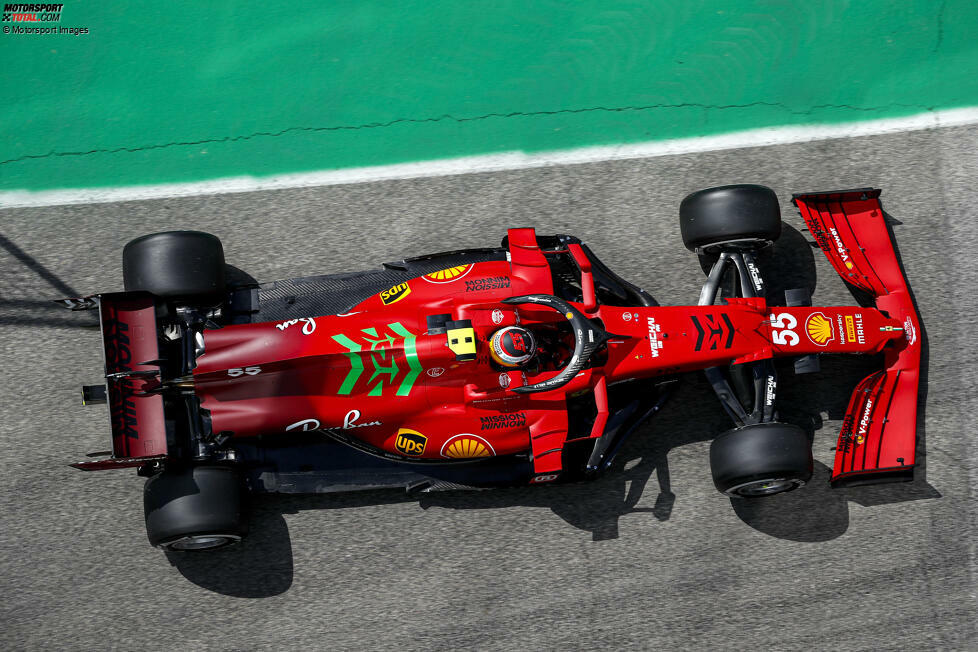 Ferrari: Der brandneue Z-Unterboden von Carlos Sainz aus dem ersten Freien Training - bisher hat die Scuderia einen vollständig diagonalen Ausschnitt wie McLaren verwendet