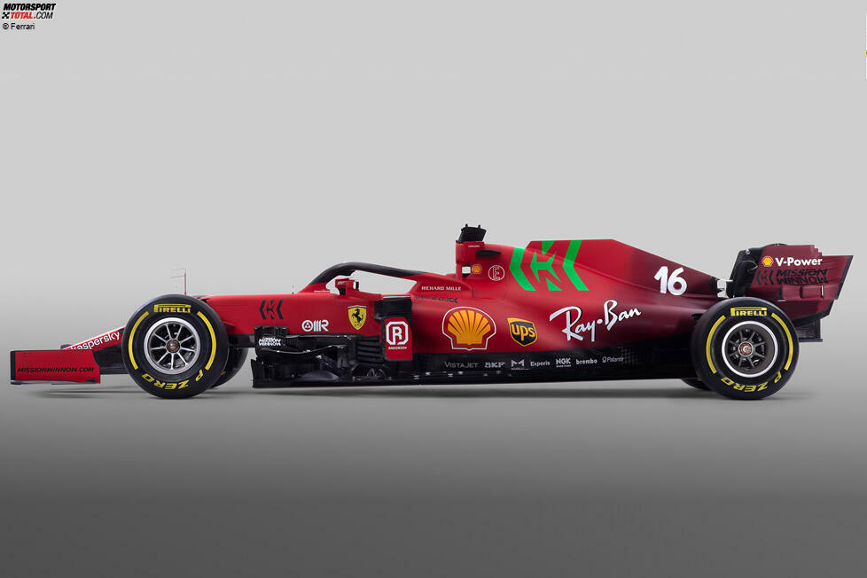 ... bei seinem Neuwagen gleich zahlreiche Änderungen umgesetzt. Am auffälligsten sind die Farben: vorne Ferrari-Rot, hinten Ferrari-Burgund. Letzteres ist die 