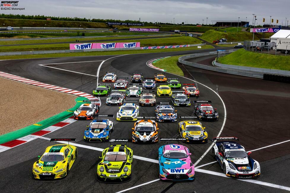 66 Fahrer aus 15 Nationen von 20 Teams traten 2021 zu den 14 Saisonrennen an.