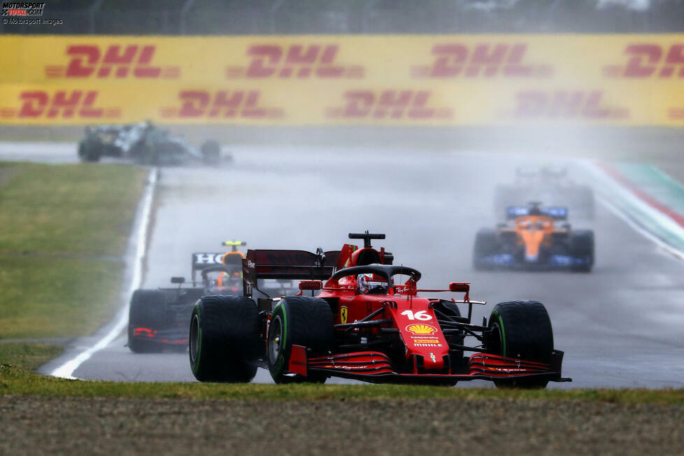 Charles Leclerc (2): Kleine Abzüge gibt es unter anderem für den Crash im Training und den Dreher in der Einführungsrunde. Davon abgesehen eine starke Vorstellung mit P4 in Quali und Rennen. Viel mehr ist im Ferrari wohl nicht drin. Wegen der angesprochenen Abzüge geht's allerdings knapp an der 1 vorbei.