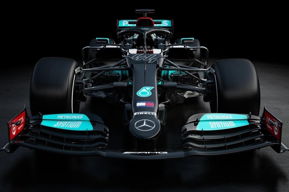 Hier sind die ersten Bilder des neuen Mercedes W12 für die Formel-1-Saison 2021, inklusive ersten Details über den Neuwagen von Lewis Hamilton und Valtteri Bottas!