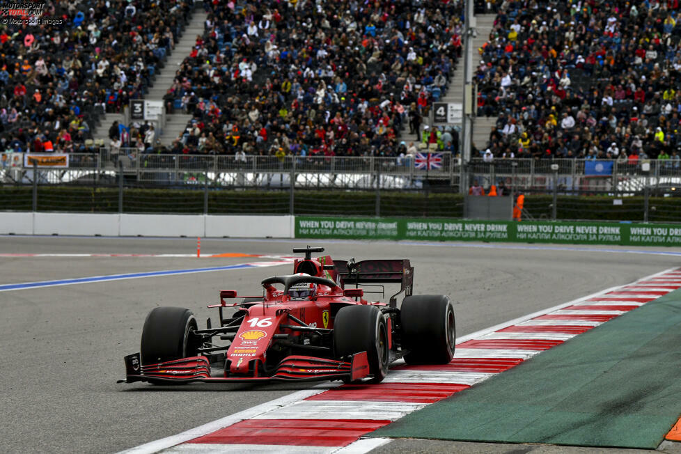 Charles Leclerc (2): Hat sich ähnlich wie Verstappen gut nach vorne gearbeitet und lag sogar unmittelbar hinter dem schnelleren Red Bull, als der Regen einsetzte. Anders als bei Verstappen kam der Wechsel auf Intermediates dann aber viel zu spät, weshalb er sogar noch aus den Punkten fiel. Seine Leistung war aber trotzdem ordentlich.