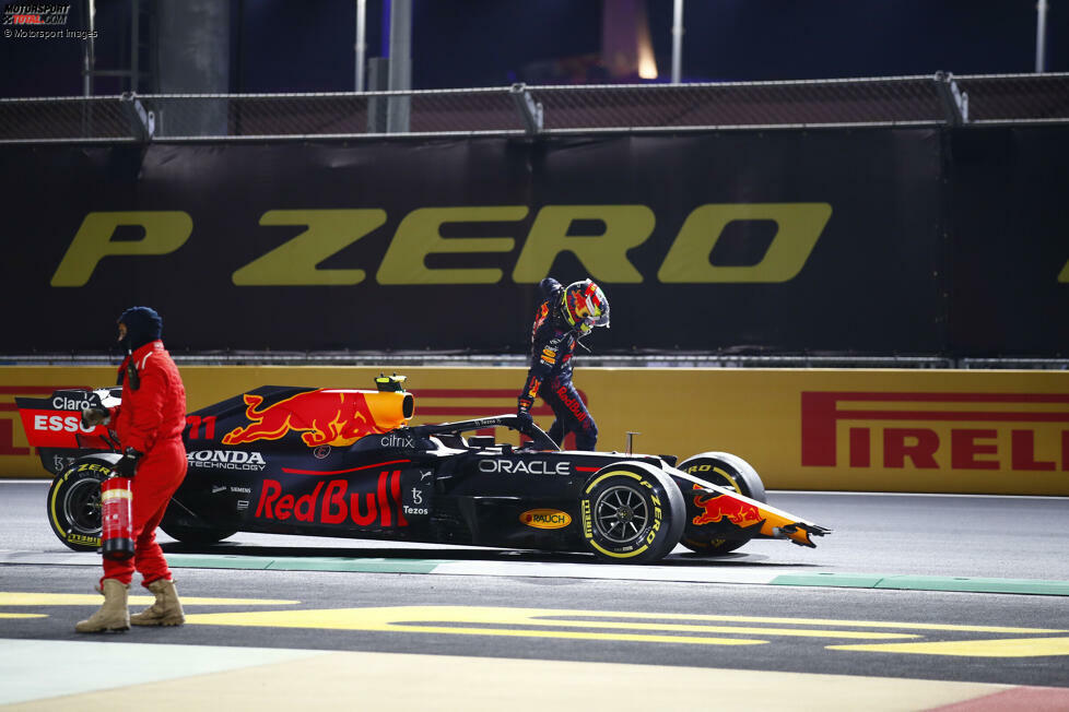 Sergio Perez (4): Der Unfall war nicht seine Schuld. Trotzdem hat er es unterm Strich mal wieder nicht geschafft, das Maximum aus dem Auto herauszuholen. Im Quali fast eine halbe Sekunde hinter Verstappen, obwohl der crashte. Mit einem besseren Startplatz wäre er vielleicht gar nicht erst in die Situation gekommen, die zum Unfall führte.