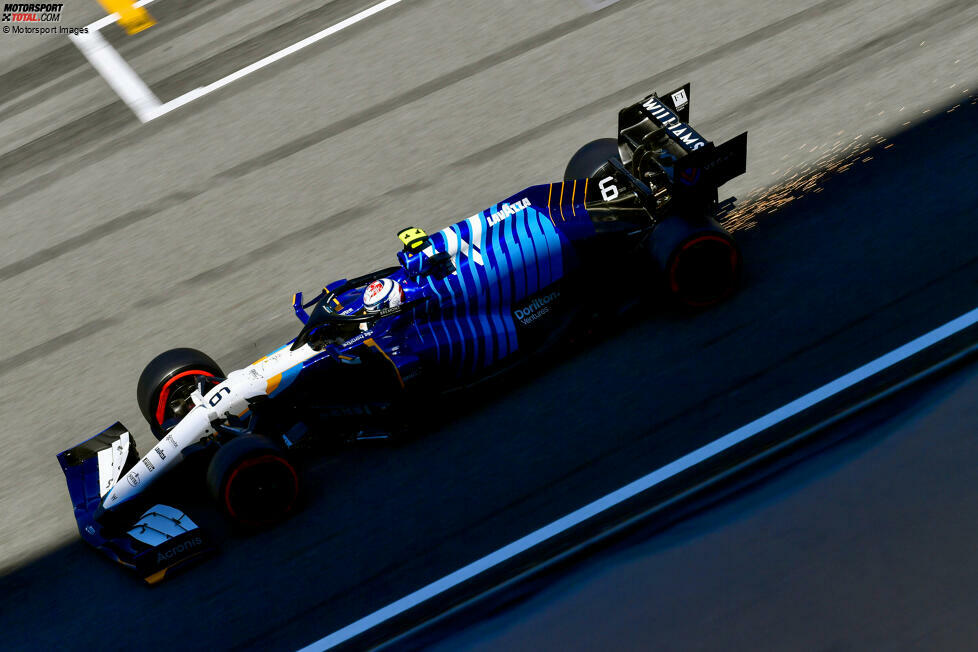 Nicholas Latifi (4): Ebenfalls an der Grenze zur 5, nachdem er im Qualifying von einem Haas geschlagen wurde, während der Teamkollege es in Q2 schaffte. Gerettet hat ihn dann ein halbwegs ordentliches Rennen mit P16 vor Alonso und beiden Haas-Piloten. Dafür gibt's noch eine schlechte 4 von uns.