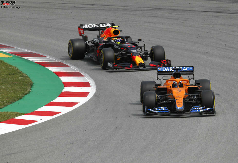 Daniel Ricciardo (2): Sein bislang bestes Wochenende für McLaren. Er selbst ist noch nicht komplett zufrieden, doch im Rennen konnte er Perez im Red Bull lange hinter sich halten und schlug zudem Sainz im Ferrari, der in Spanien eigentlich schneller war. Es scheint in die richtige Richtung zu gehen!