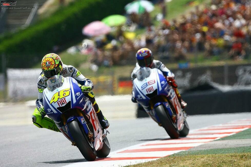 Valentino Rossi und Jorge Lorenzo sind Yamahas erfolgreichste Fahrer seit Beginn der MotoGP-Ära (2002). Seither waren abgesehen von diesen beiden noch zwölf andere Piloten für das Yamaha-Werksteam am Start: