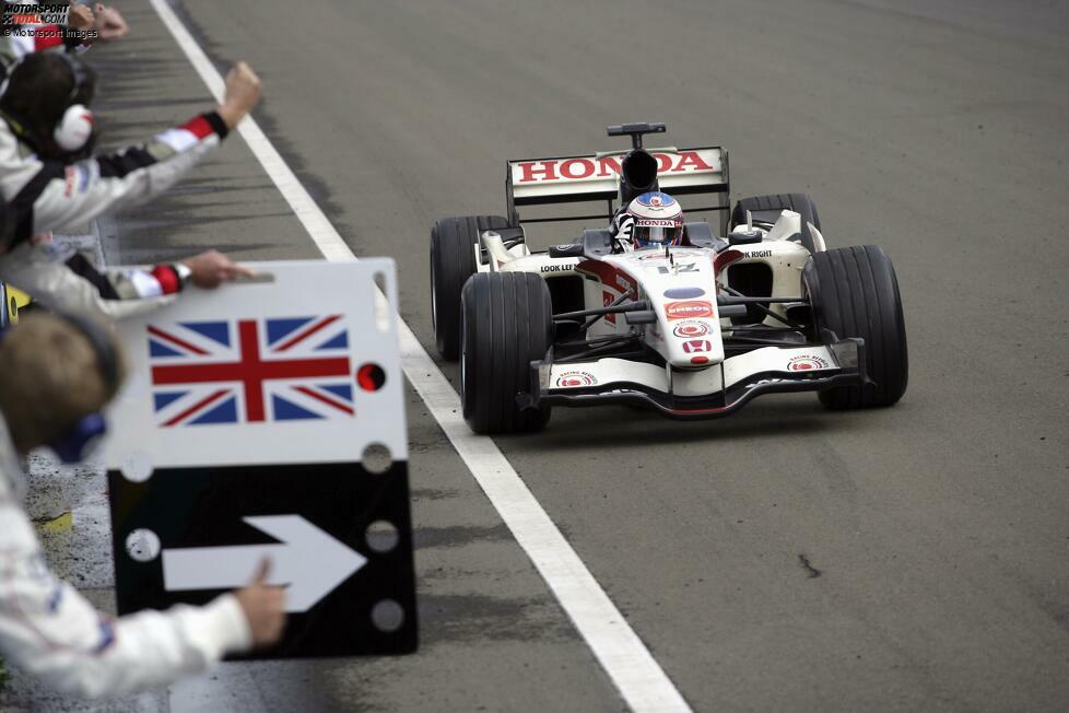 Der Grand Prix von Ungarn im Jahr 2006 war der 113. Start von Jenson Button. Mit seinem Honda meisterte der Brite den einsetzenden Regen am besten. Button gewann in seiner Karriere noch 14 weitere Rennen und wurde 2009 Weltmeister.