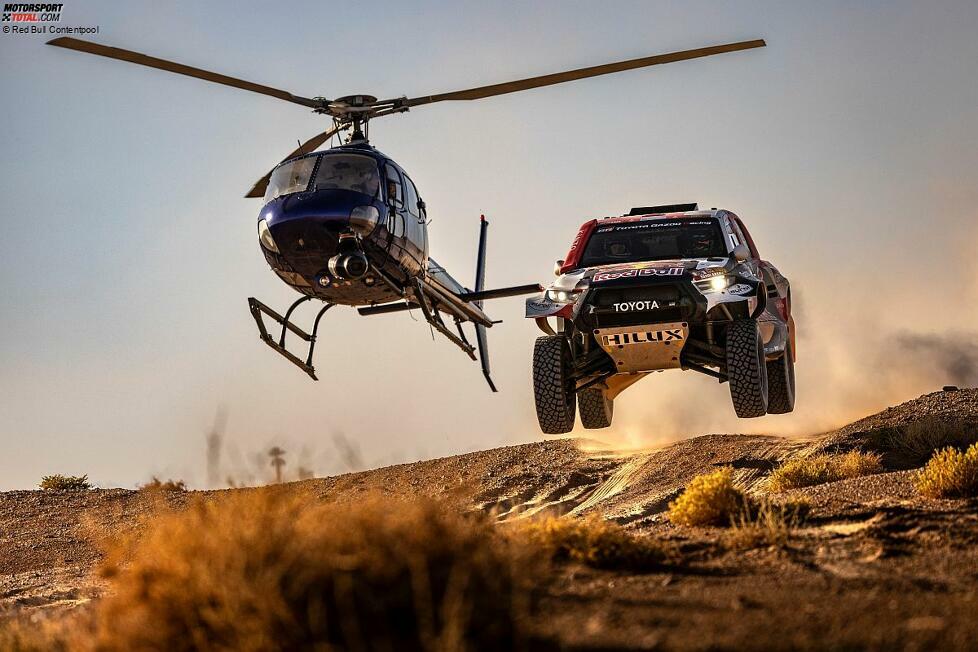 Die Rallye Dakar führt zwei Wochen durch Saudi-Arabien. Aber nicht nur Sand und Dünen prägen die Landschaft, sondern auch einige bemerkenswerte Sehenswürdigkeiten, auf die wir in dieser Fotostrecke einen Blick werfen.