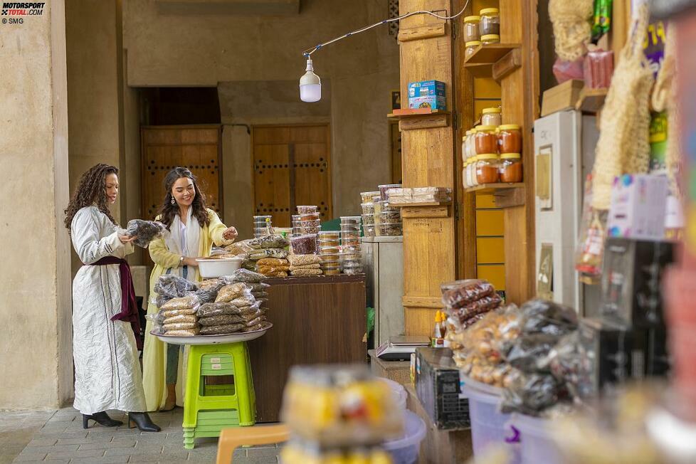 Wenn die Rub al-Chali bewältigt ist, geht es von Schaiba in nördlicher Richtung nach Hofuf. Im Stadtzentrum befindet sich ein berühmter traditioneller Markt mit einer Fläche von 7.000 Quadratmetern. Er wurde 1822 gegründet und ist auch UNESCO Weltkulturerbe.